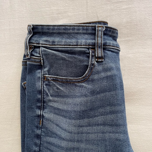 American Eagle Skinny Jeans - Picture 3 of 3